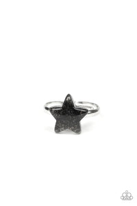 Starlet Shimmer – Star Ring