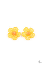 Load image into Gallery viewer, Starlet Shimmer - Flower Earrings
